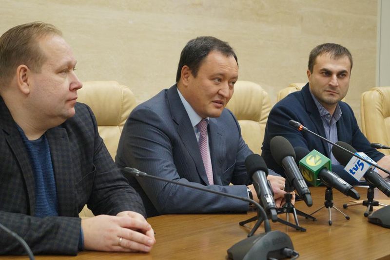 Працівники радіо і телебачення отримали вітання з професійним святом
