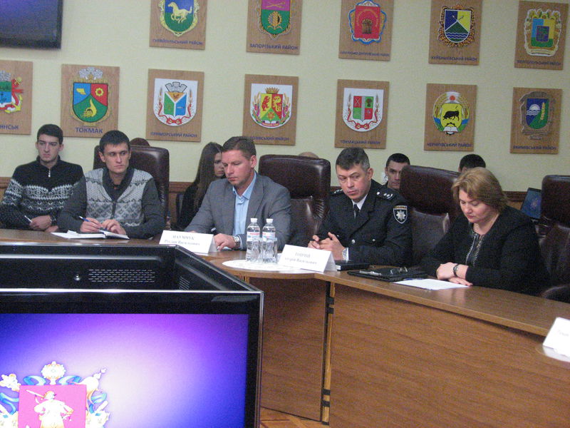 Для безпеки на дорогах потрібне об'єднання зусиль   
