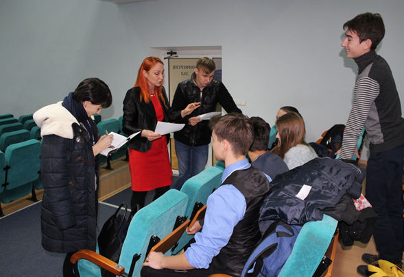 Молодь виховує патріотизм засобами кіно
