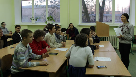 Молодь виховує патріотизм засобами кіно