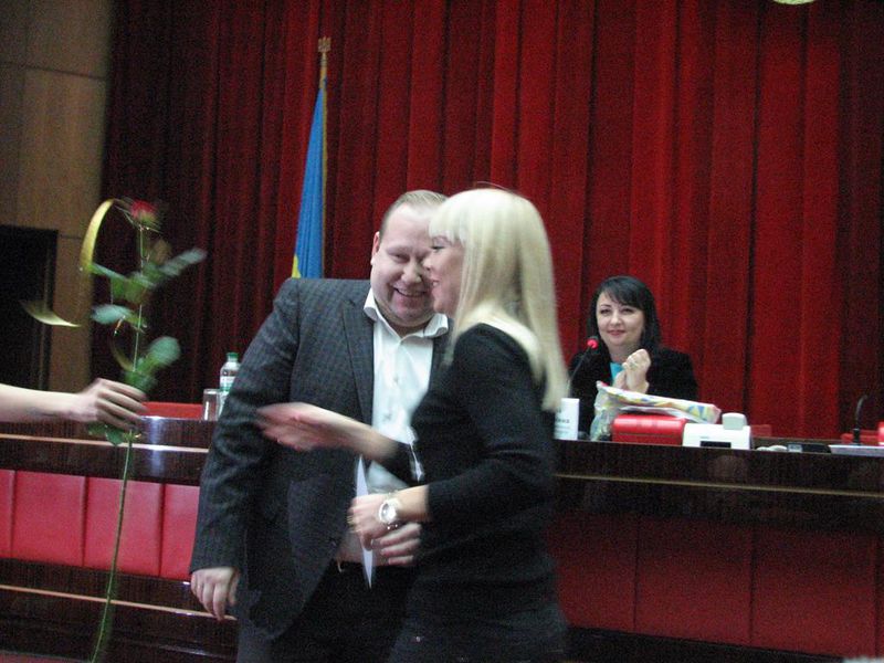 Олімпійці, паралімпійці та їх тренери отримали грошові премії, ордени та відзнаки