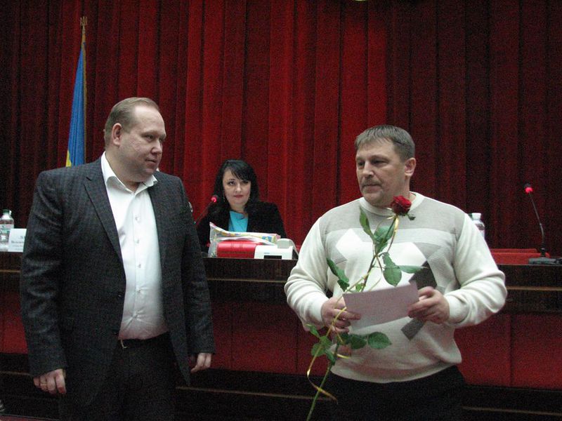 Олімпійці, паралімпійці та їх тренери отримали грошові премії, ордени та відзнаки