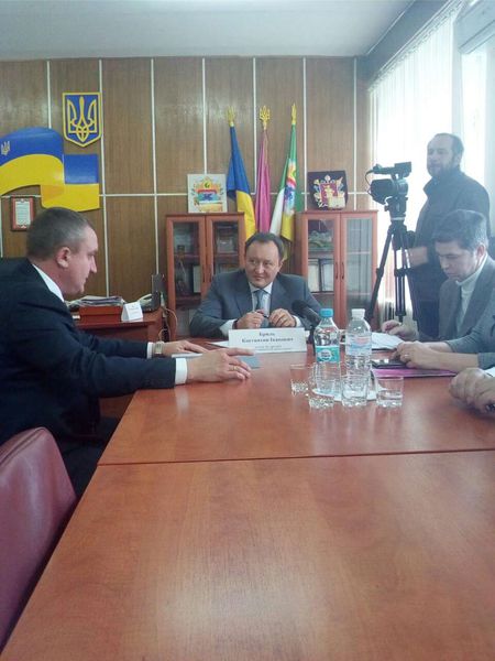 Костянтин Бриль: «Проблемні питання на місцях є головним путівником для подальшої роботи обласної влади»
