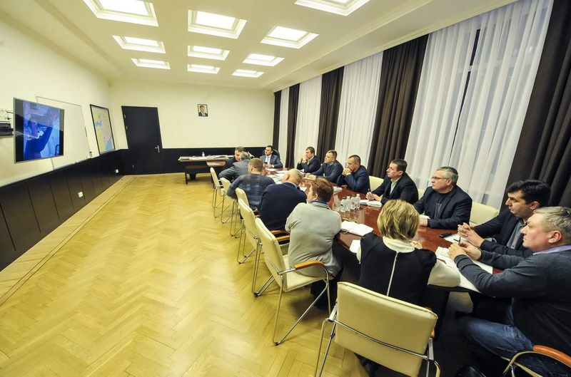 Обласна влада вивчає можливість відродження санітарної авіації