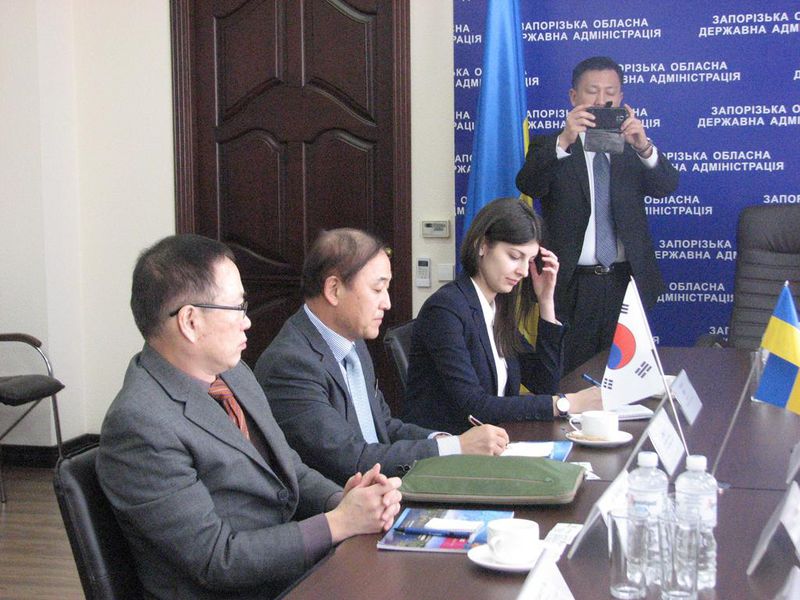 Корейські партнери зацікавлені у розвитку промисловості Запорізької області