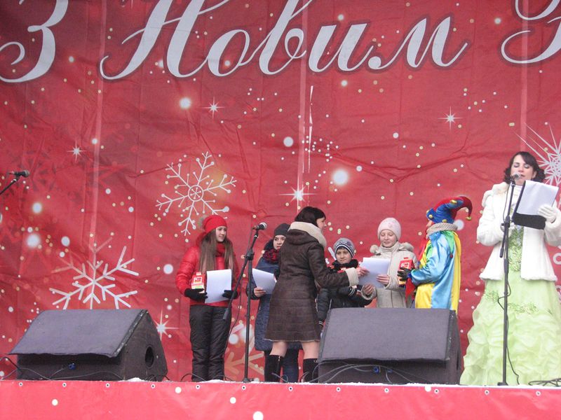 На головній сцені обласного центру лунає свято «Новорічна мрія» 