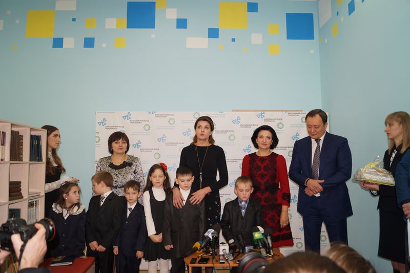 Марина Порошенко відкрила першу шкільну Медіатеку 