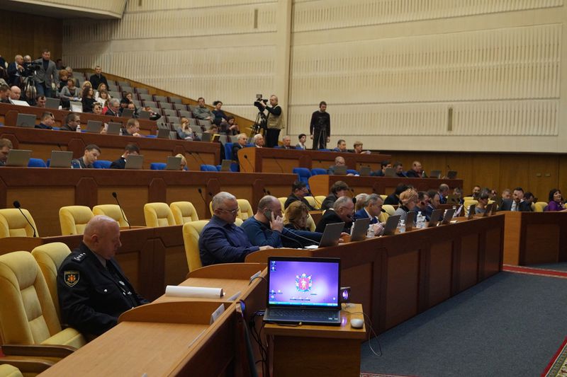 Костянтин Бриль: «Відповідальність за наслідки неприйняття бюджету регіону повністю лежить на депутатах облради»