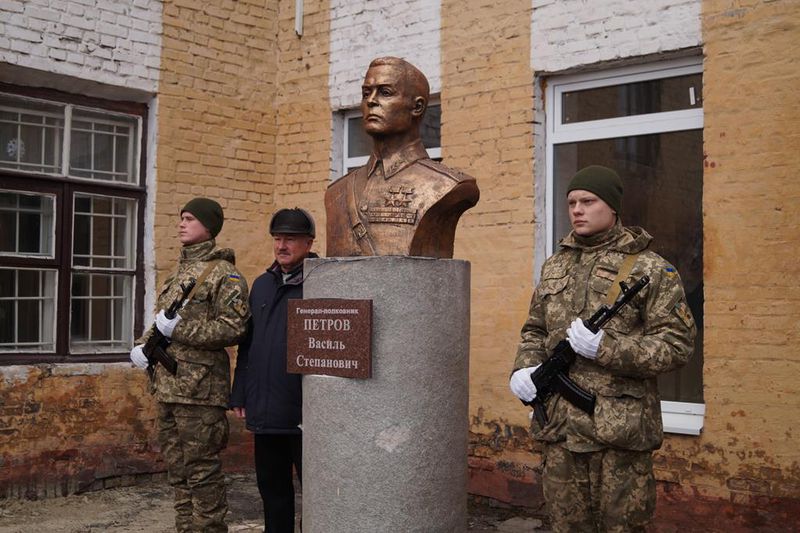 55-а артилерійська бригада імені генерал-полковника Василя Петрова відзначає 74-у річницю