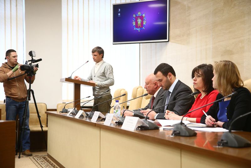 Неприбутковим організаціям допоможуть готувати фінансову звітність
