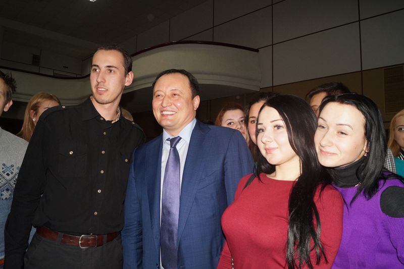 Костянтин Бриль провів зустріч зі студентами регіону