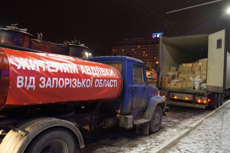 Запорізька влада відправила до Авдіївки 30 тонн гуманітарної допомоги