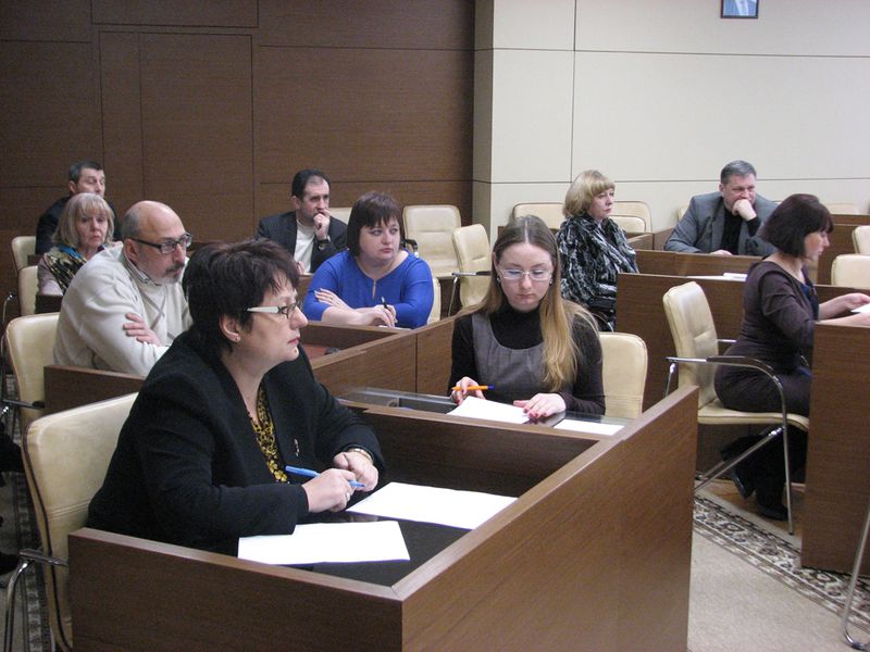 Стан виплати підвищеної заробітної плати у  бюджетній сфері контролюватимуть робочі групи на всіх територіях