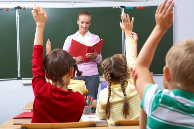 Запорізькі освітяни змагаються за звання кращих