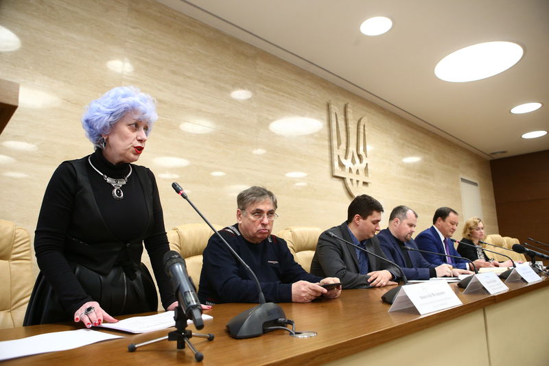Обласна влада донесе зауваження до податкових змін до уповноважених осіб 