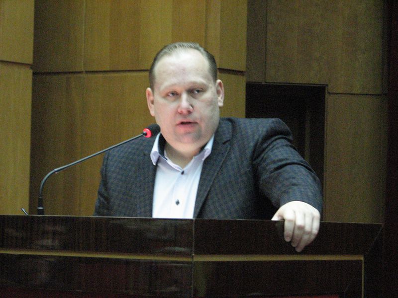 Детінізація у сфері зайнятості – основний шлях підвищення зарплати