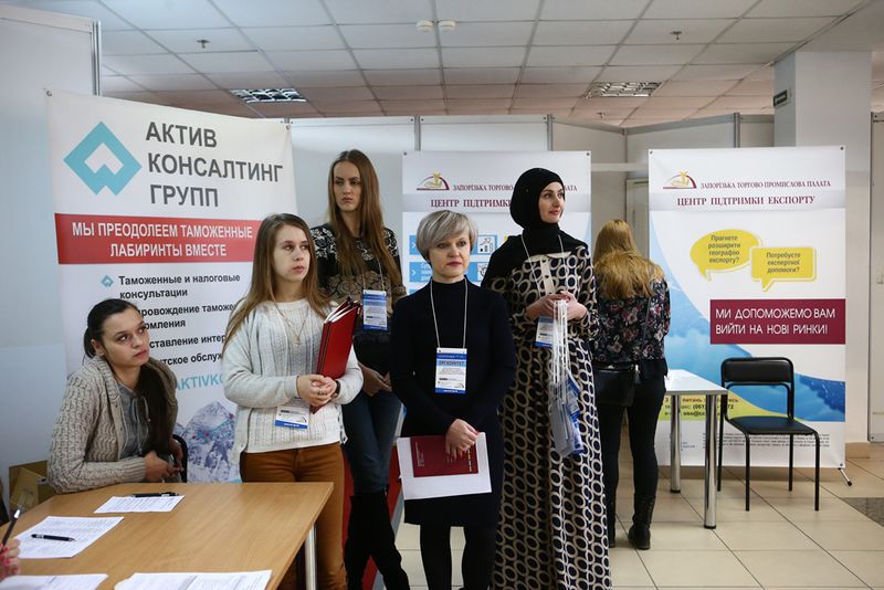 Розв’язання проблеми працевлаштування вимушених переселенців зацікавлені сторони шукають у діалозі