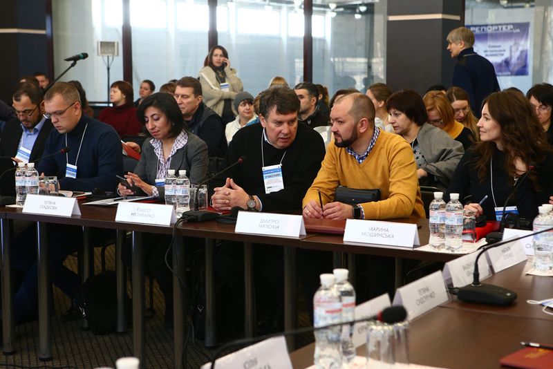 Розв’язання проблеми працевлаштування вимушених переселенців зацікавлені сторони шукають у діалозі