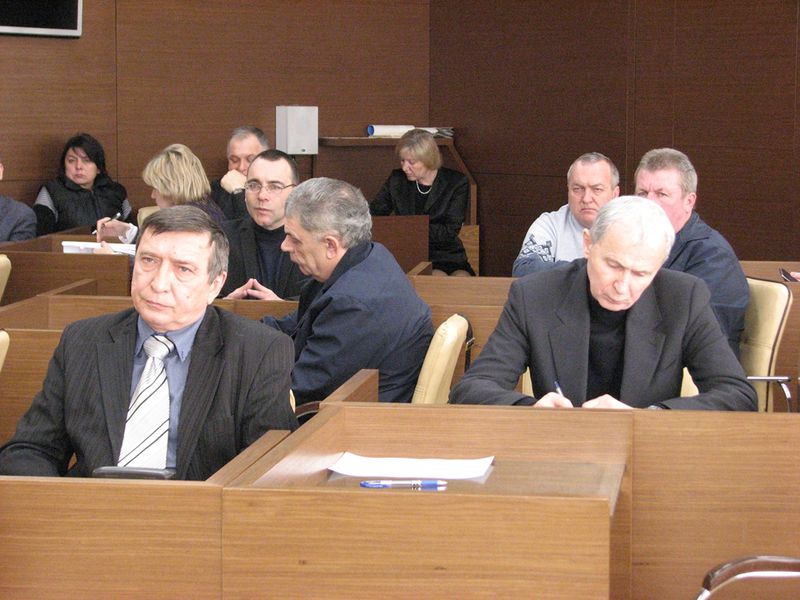 Підприємства області готуються до можливих обмежень постачання електроенергії