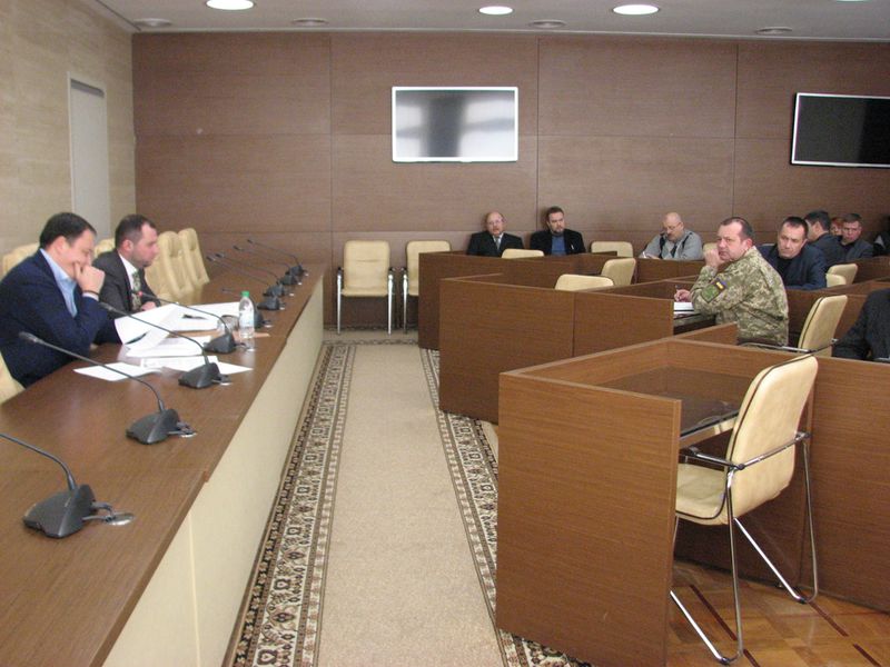 Підприємства області готуються до можливих обмежень постачання електроенергії
