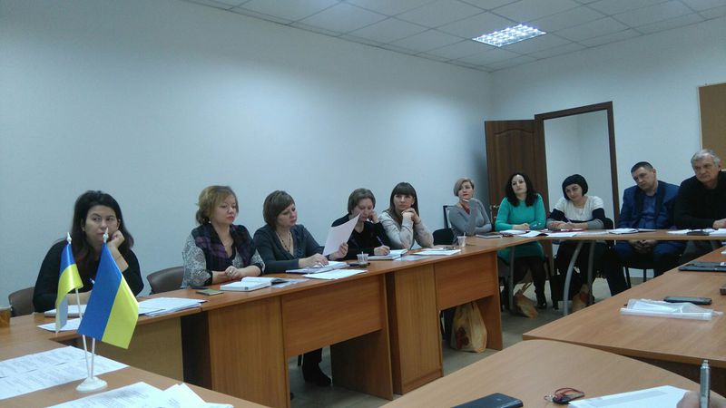 Через збройний конфлікт на Сході України розширено функції центрів соціальних служб
