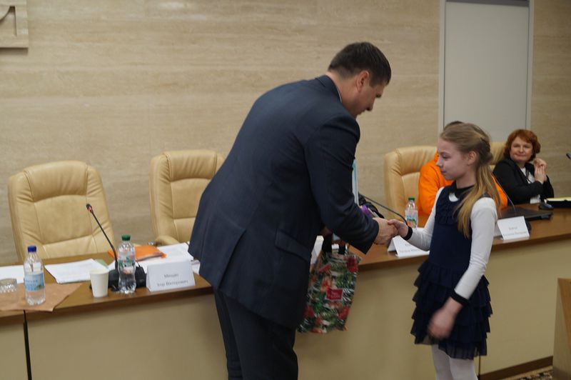 Нагороджено переможців дитячого конкурсу «Світ без насильства»