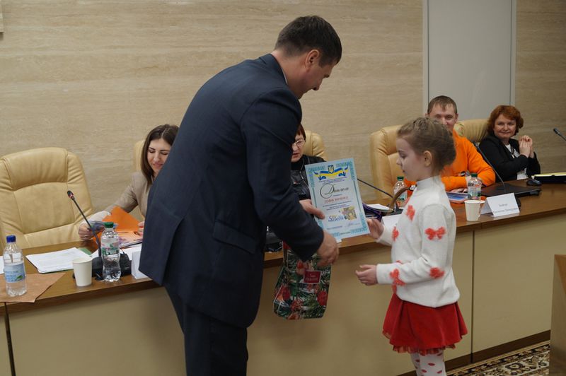 Нагороджено переможців дитячого конкурсу «Світ без насильства»