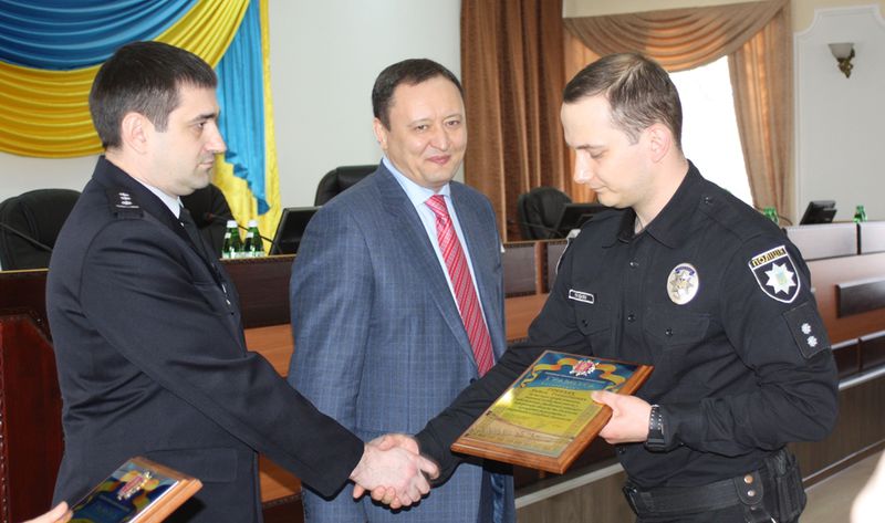 Голова облдержадміністрації Костянтин Бриль вручив відзнаки представникам Нацполіції Запорізької області