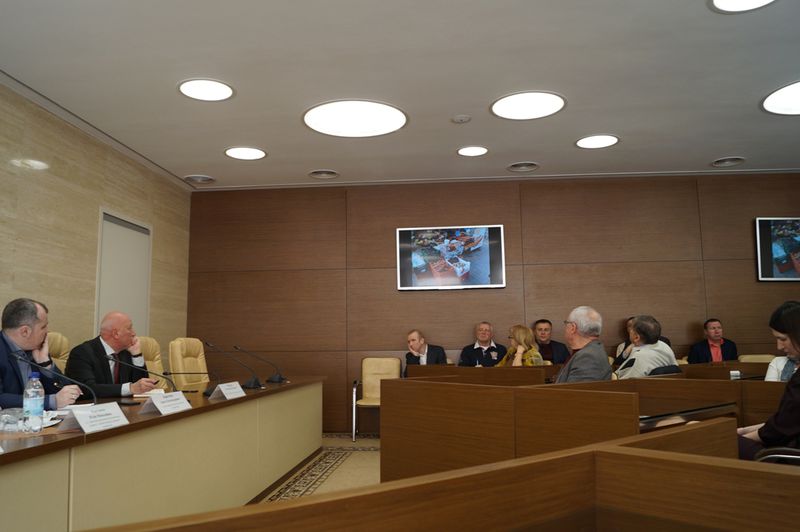 Костянтин Бриль: «Ми маємо розробити алгоритм спільних дій у питаннях боротьби зі стихійною торгівлею»