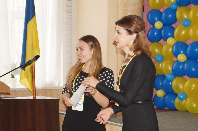 Марина Порошенко: «Запорізькі школярі зможуть отримати якісні та доступні знання, які відповідають вимогам часу»
