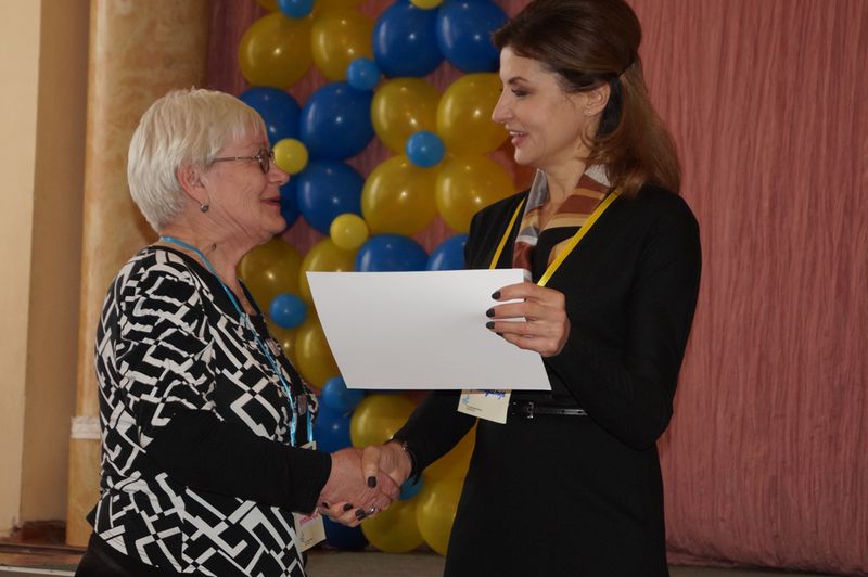 Марина Порошенко: «Запорізькі школярі зможуть отримати якісні та доступні знання, які відповідають вимогам часу»