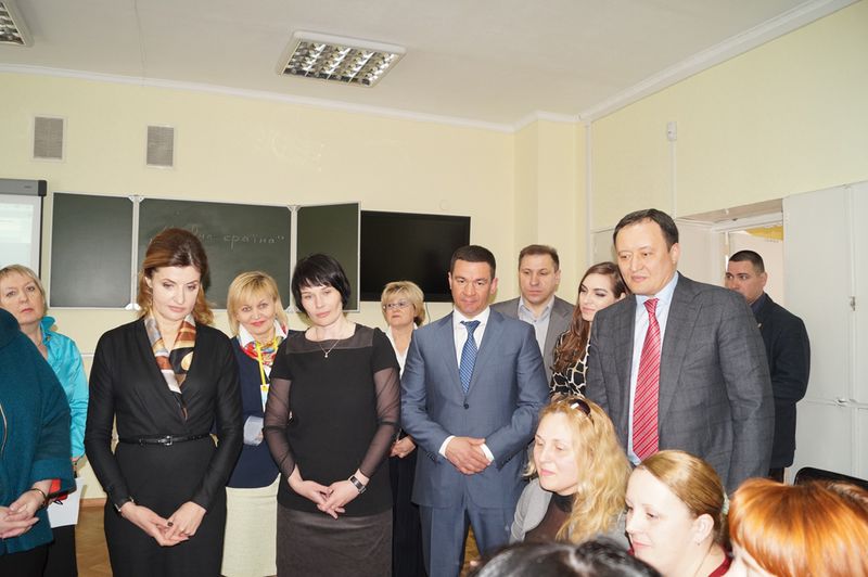 Марина Порошенко: «Запорізькі школярі зможуть отримати якісні та доступні знання, які відповідають вимогам часу»