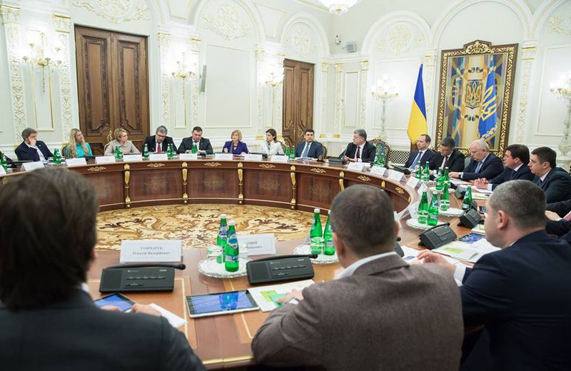 Петро Порошенко: «Прозорий режим відшкодування ПДВ запускається у тестовому режимі на три місяці, а потім і в повному обсязі»