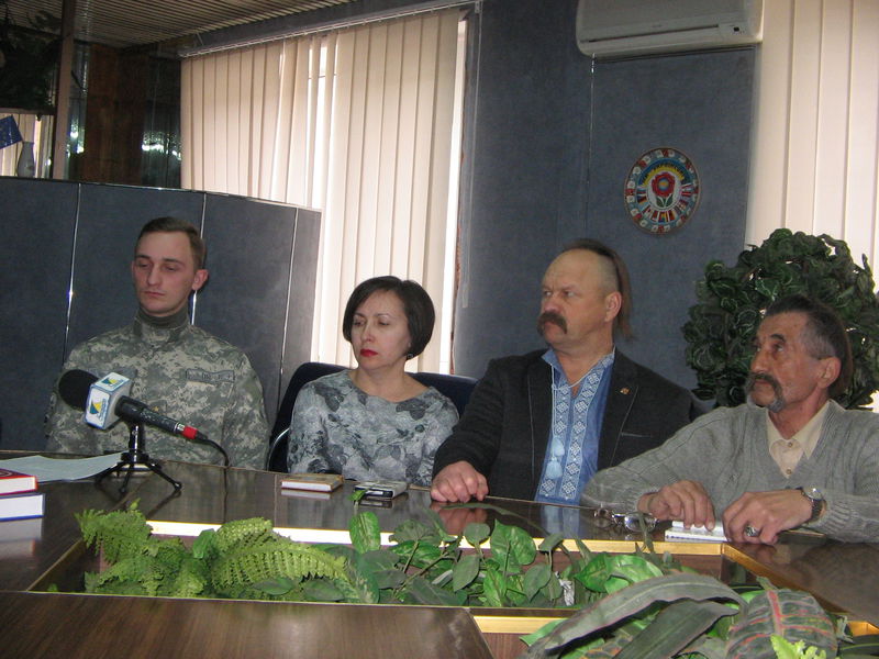 Козаки та журналісти вирішували, як захищатися від медіа-агресора