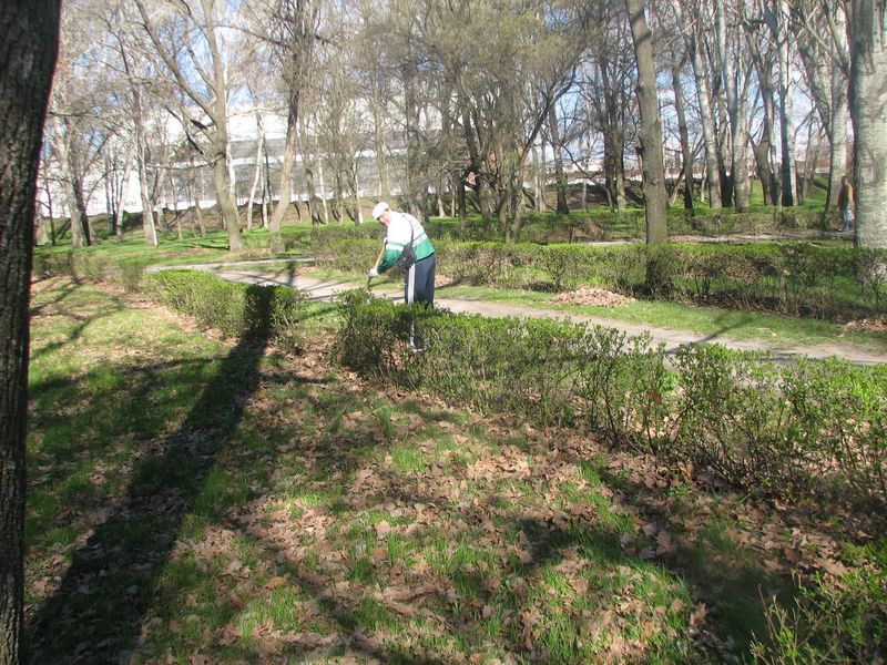 Запоріжці вийшли на перший у цьому році суботник