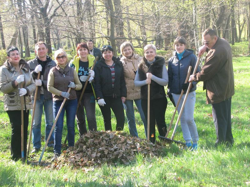 Запоріжці вийшли на перший у цьому році суботник