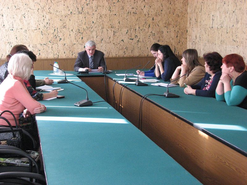 Запорізькі арбітри попереджають виникнення трудових конфліктів на підприємствах регіону