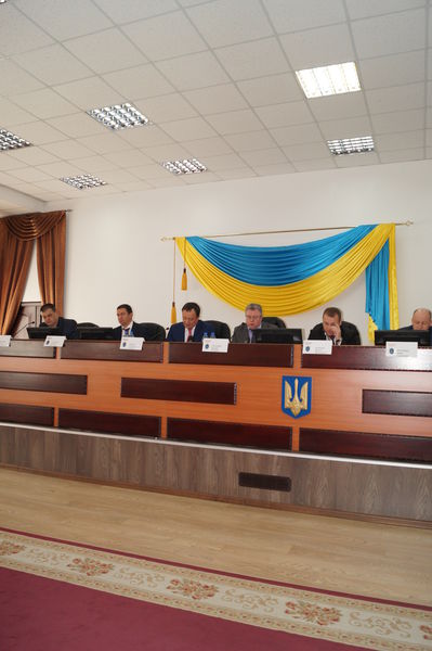 Накопичення та ліквідація твердих побутових відходів є однією з найбільших загроз екобезпеці   