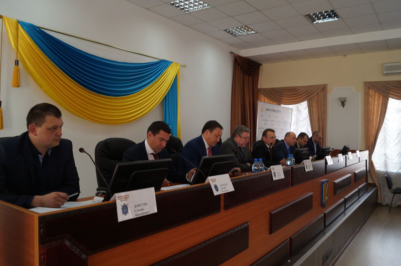 Накопичення та ліквідація твердих побутових відходів є однією з найбільших загроз екобезпеці   