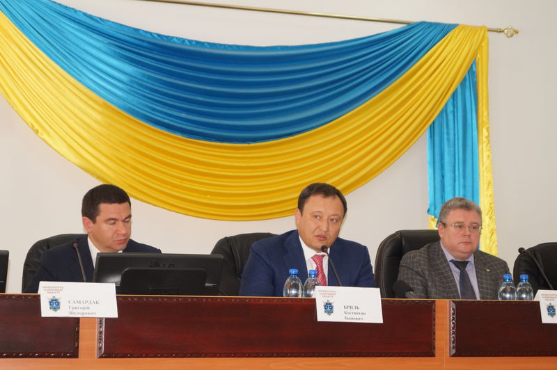 Накопичення та ліквідація твердих побутових відходів є однією з найбільших загроз екобезпеці   