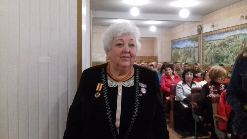 Солдатські матері отримали підтримку та подарунки від обласної влади