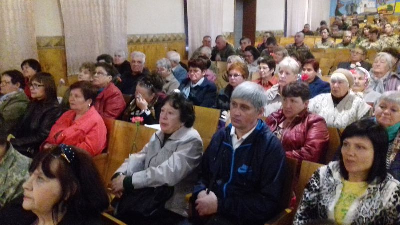 Солдатські матері отримали підтримку та подарунки від обласної влади