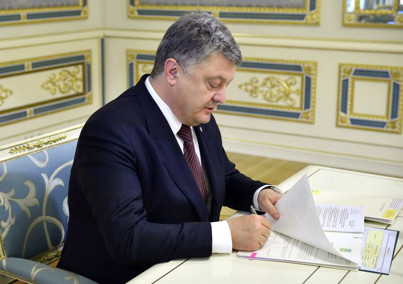 Президент підписав закони щодо підвищення соціального захисту військових та членів їх сімей