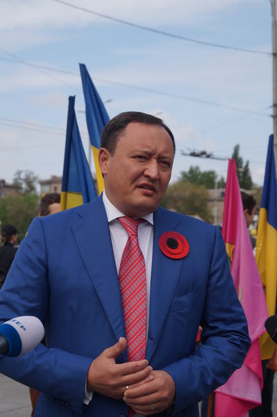 Запоріжці відзначають День пам’яті та примирення