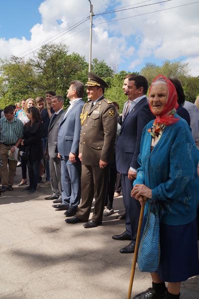 День перемоги над нацизмом запоріжці святкують з розмахом