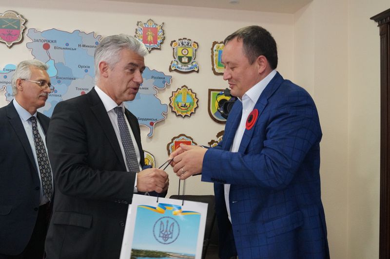 Німецький посол у Запоріжжі: «Санкції припинять, коли Росія виконає Мінські угоди»