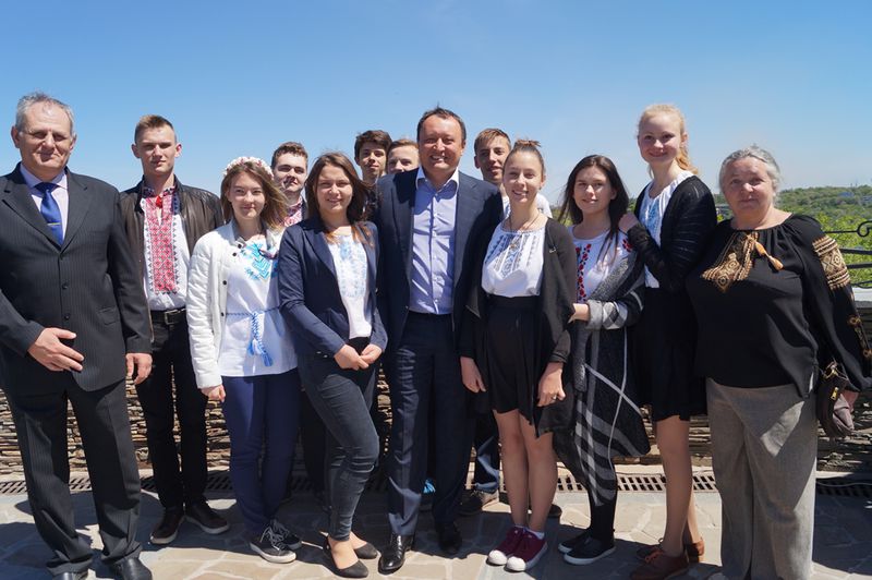 Прапор Євросоюзу замайорів на найвищому флагштоці України