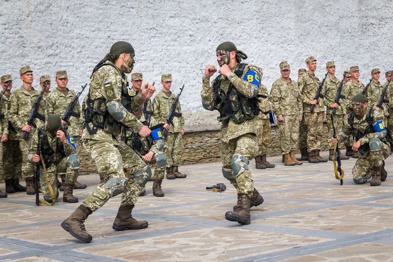 Військовослужбовці присягнули на вірність Україні