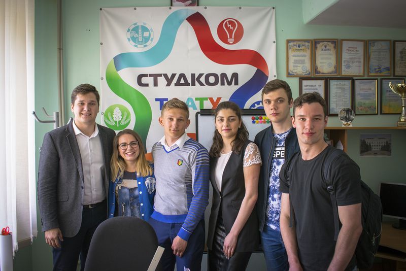 Студенти звернуться до облради з проханням переглянути кваліфікаційні вимоги до кандидатів на посаду директора центру молоді
