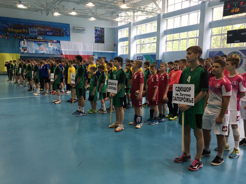 «Запоріжтрансформатор» підтримує честь запорізького гандболу